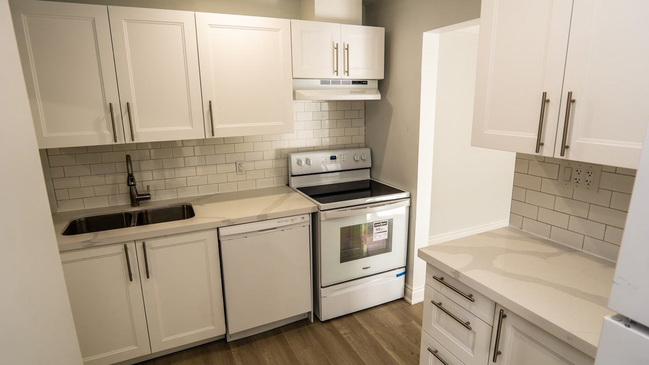 150 Hagar Street, Unit B Apartments 150 Hagar St, Welland, ON L3B 4J8