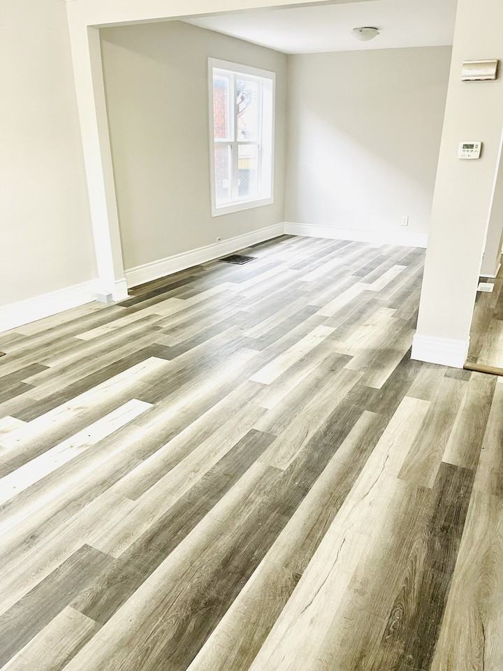 1107 Langlois Avenue Duplex - Photo 2 of 25