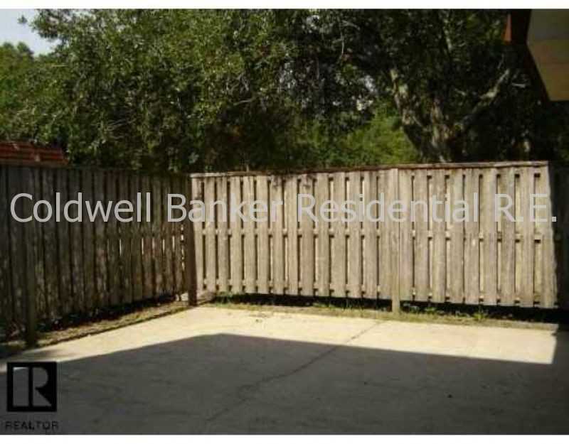 2737 5th Ct - Photo 2 of 10