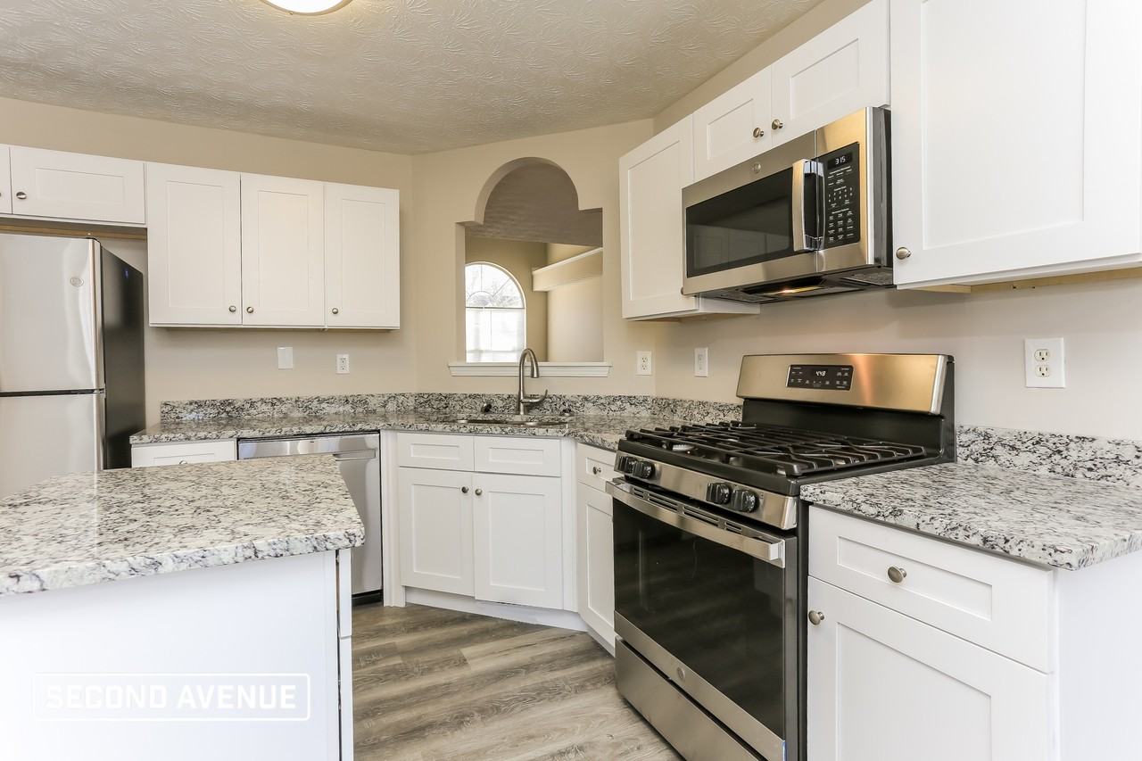 1600 Beech Grove Dr - Photo 2 of 15
