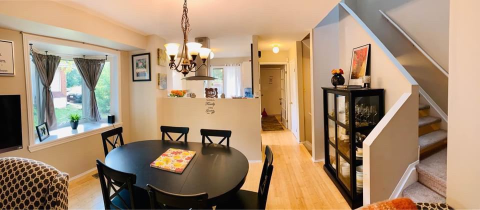 89 Woodroffe Ave - Photo 2 of 10