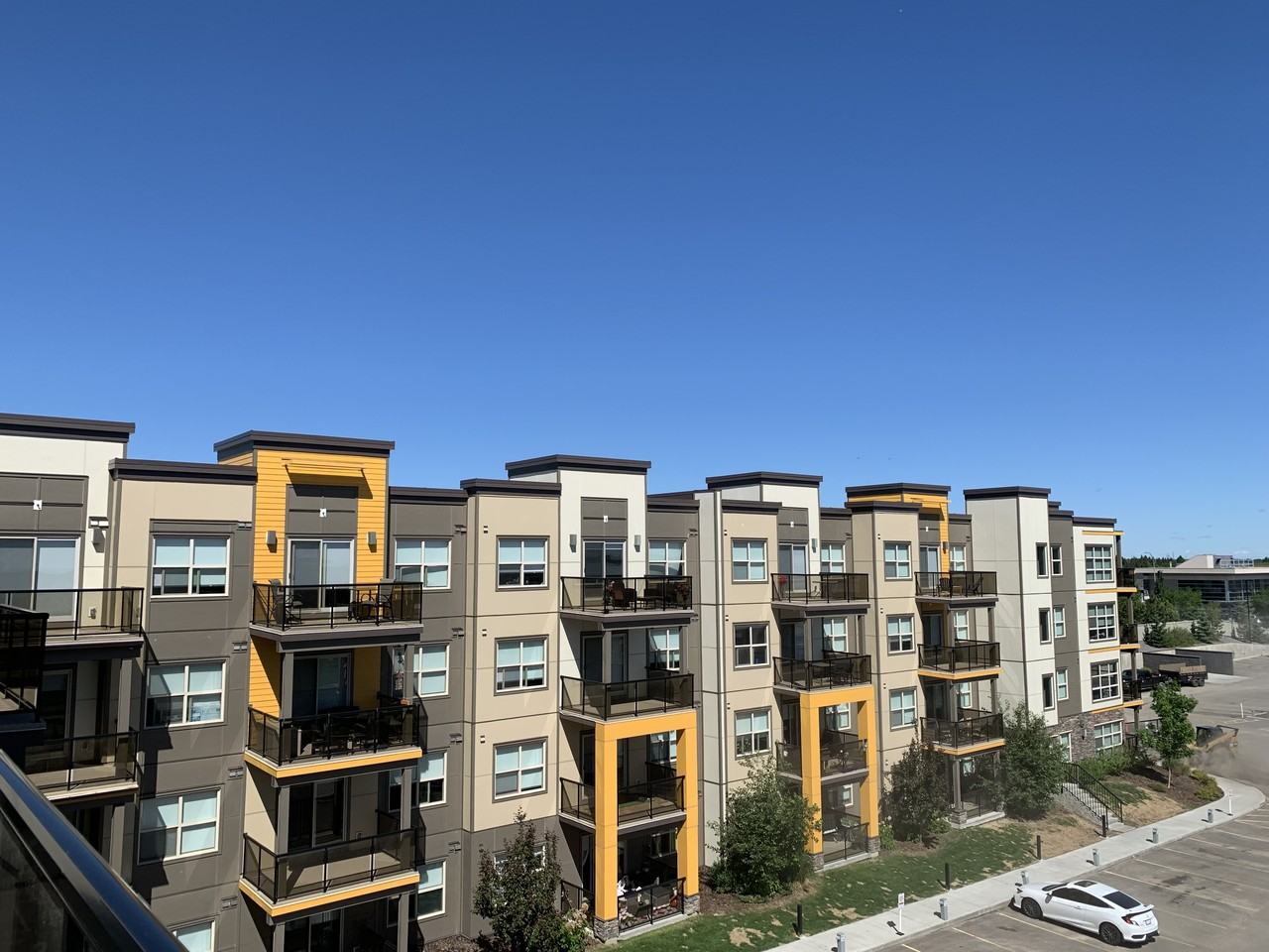 The Level - Photo 2 of 33