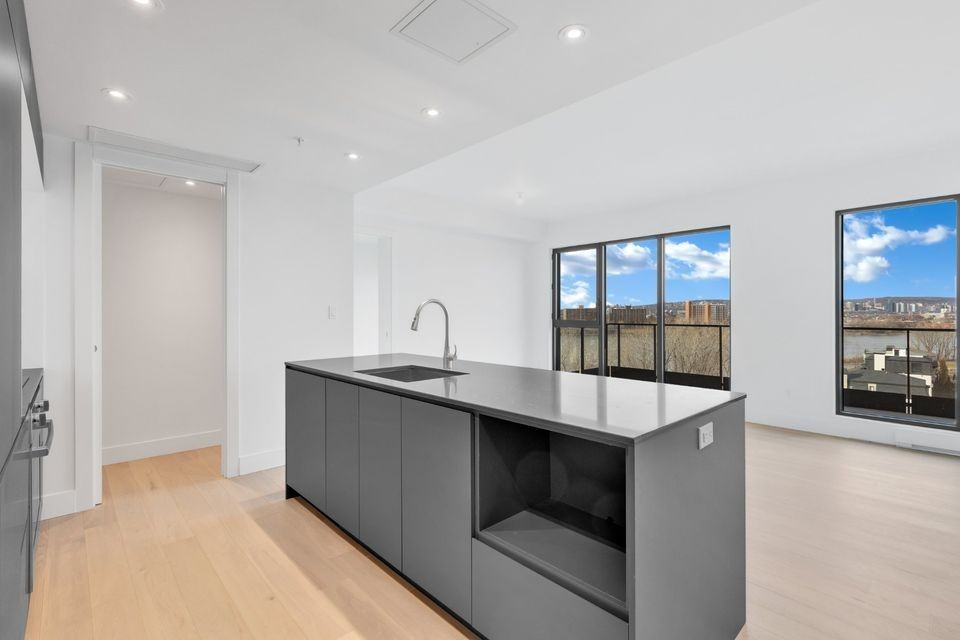 900 Rue André Prévost - Photo 3 of 18