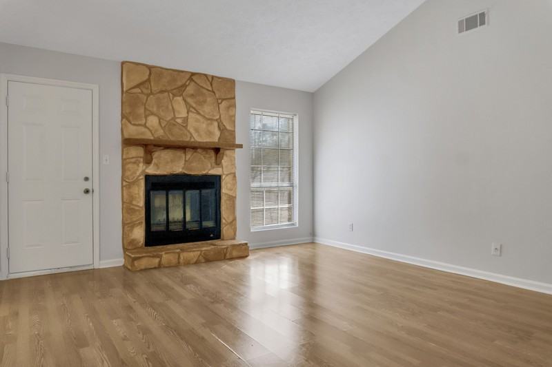207 Whittington Dr #1 - Photo 2 of 14