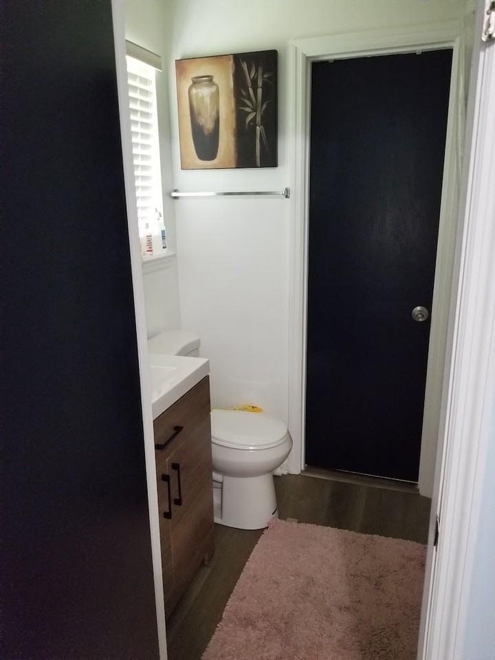 1411 Baymeadows Dr Apt A #1 - Photo 2 of 10