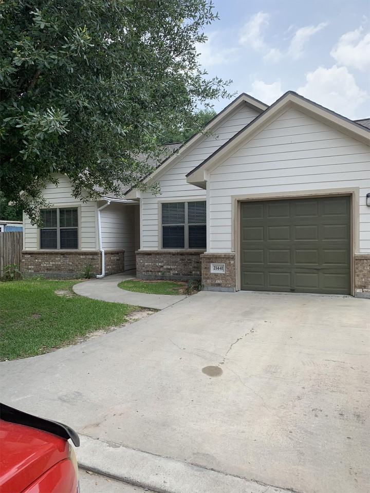 21441 W Wallis Dr Unit A #1