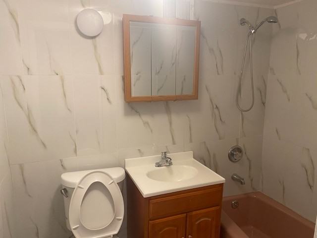 1706 64th Street 2f - Photo 3 of 7