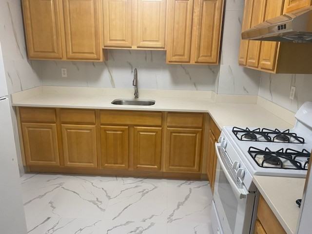 1706 64th Street 2f - Photo 2 of 7