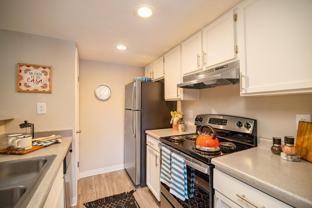12801 Indian School Rd Ne - Photo 1 of 1