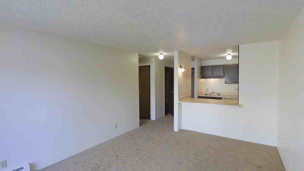 1709 31st Street Rd - Photo 7 of 34