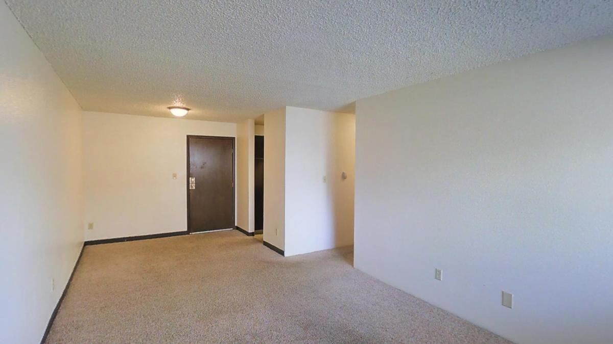 1709 31st Street Rd - Photo 3 of 34