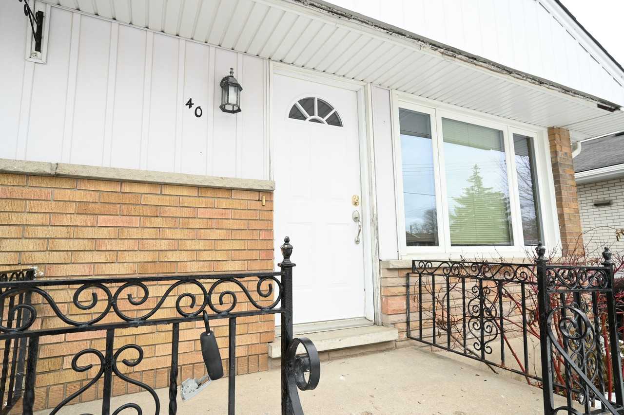 40 Winslow Drive #Main - Photo 2 of 15