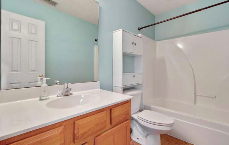 7933 Shadow Oak Dr - Photo 3 of 20