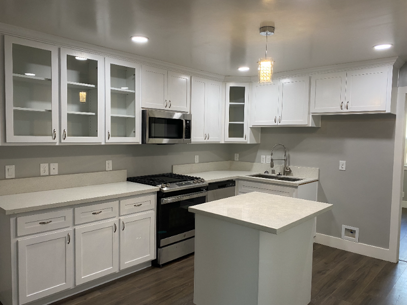 1815 Helena Ave - Photo 2 of 15