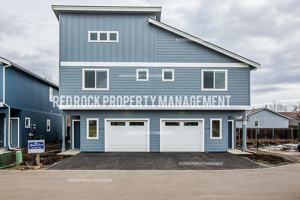 featured image of 323 S Woodlawn Ln #1