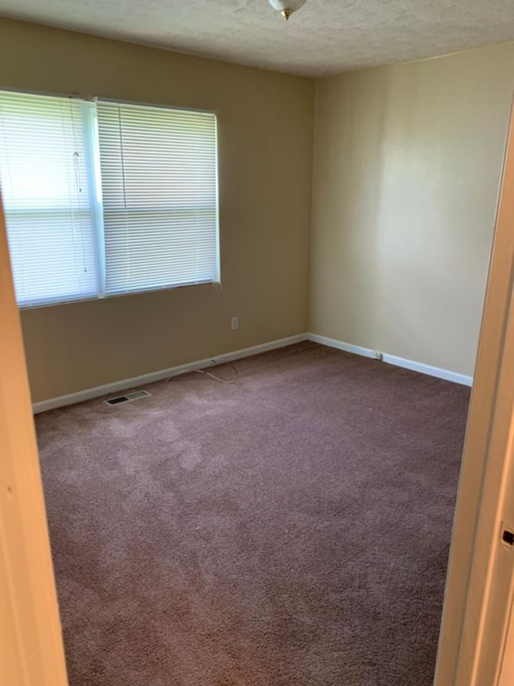 637 Aubrey Dr #1 - Photo 7 of 15