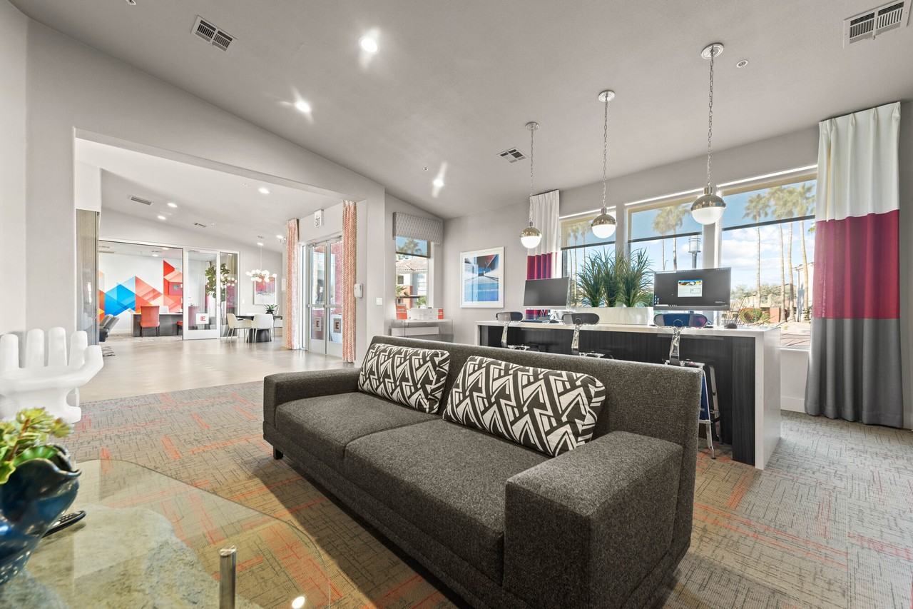 Envision - Photo 4 of 31