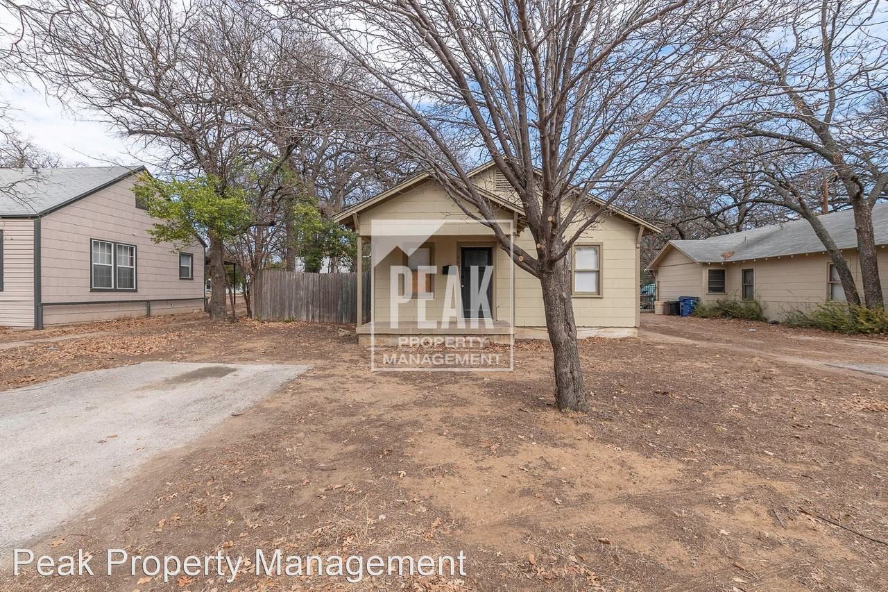 4001 Carnation Ave - Photo 2 of 43