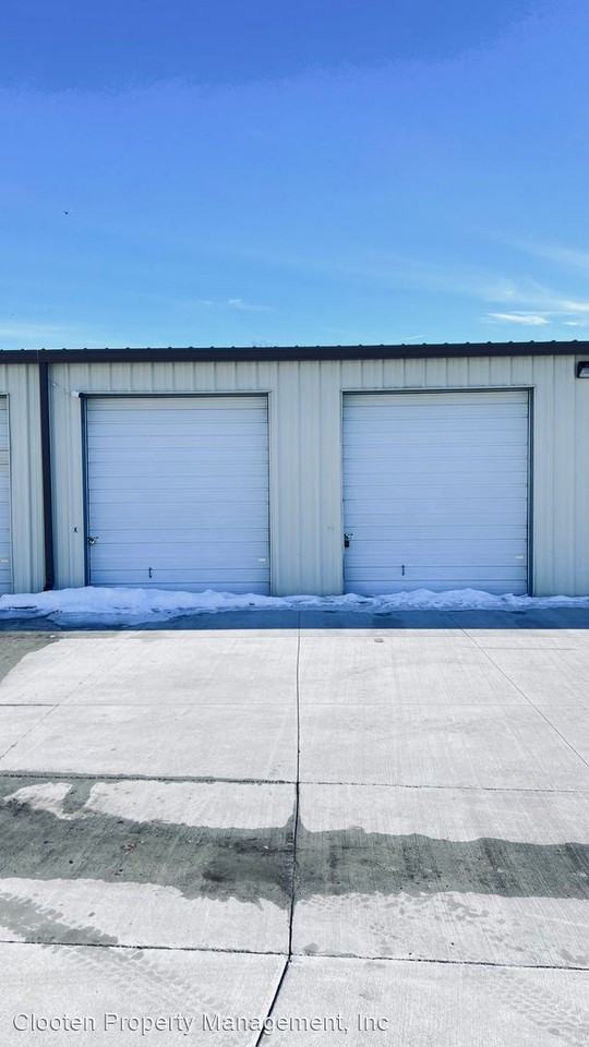 348 N 35th St. - Photo 2 of 3