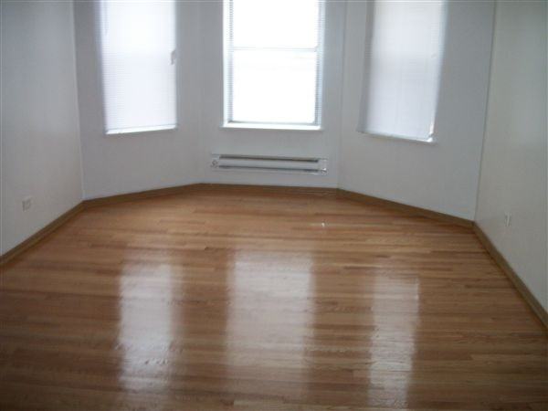 LAWNDALE - Photo 2 of 3