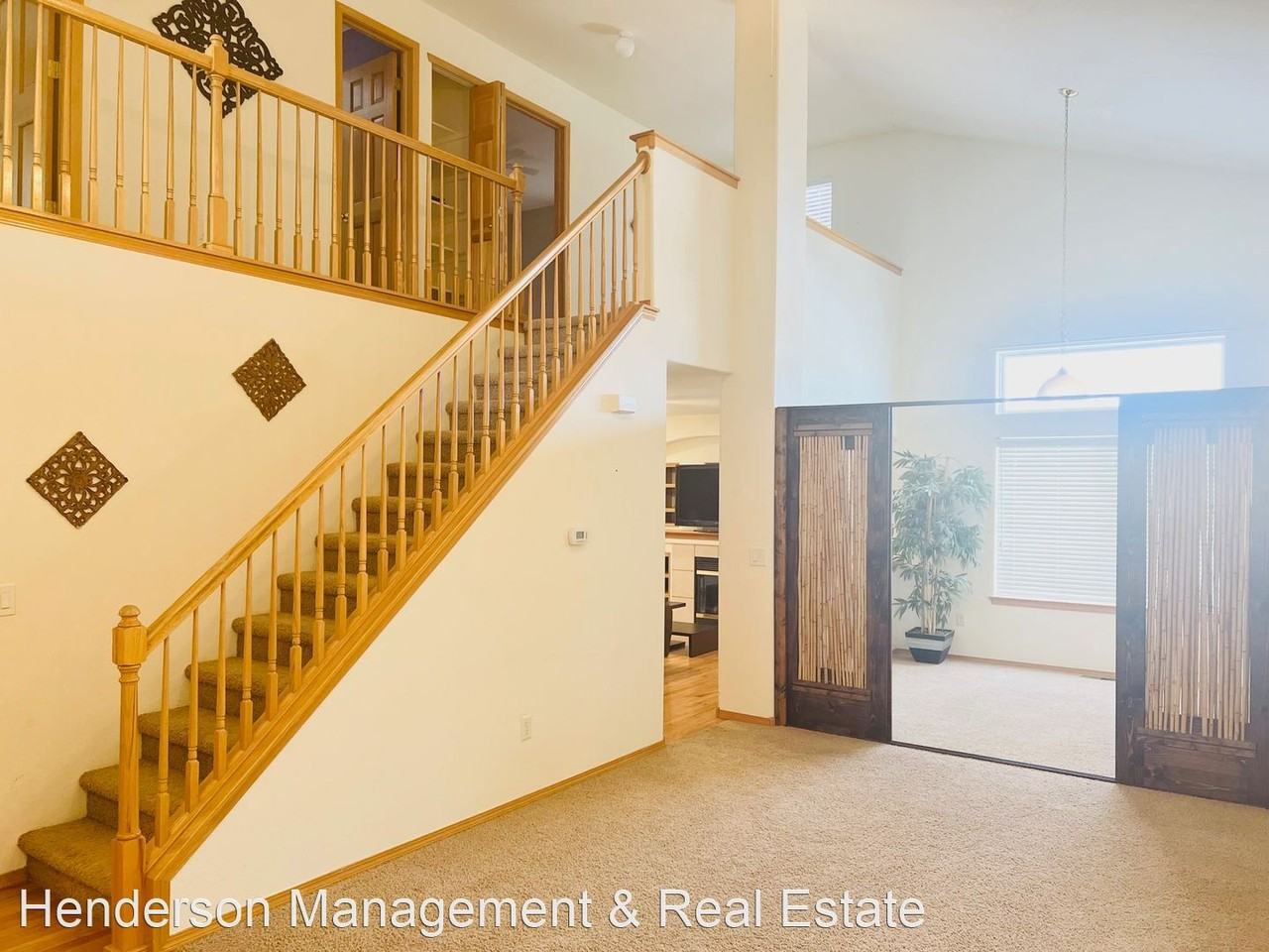10528 Sunburst Ave - Photo 3 of 20