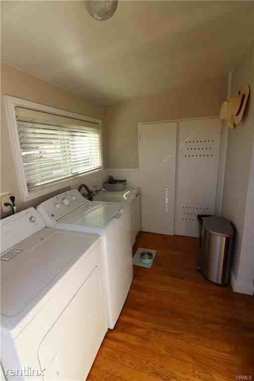 1466 8th St, Manhattan Beach, CA 90266 2 Bedroom Apartment for Rent