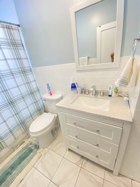 99 Linden St #1 - Photo 3 of 11