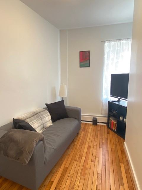 99 Linden St #1 - Photo 4 of 11