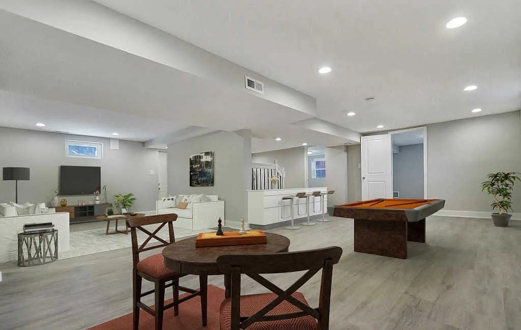 11901 Crestwood Ave S - Photo 3 of 35