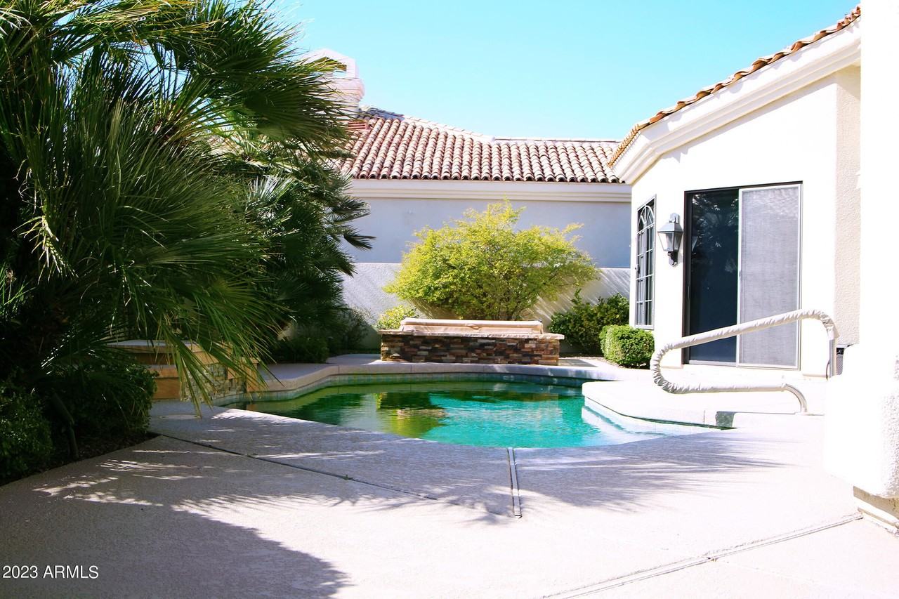 7417 East Cochise Road - Photo 2 of 38