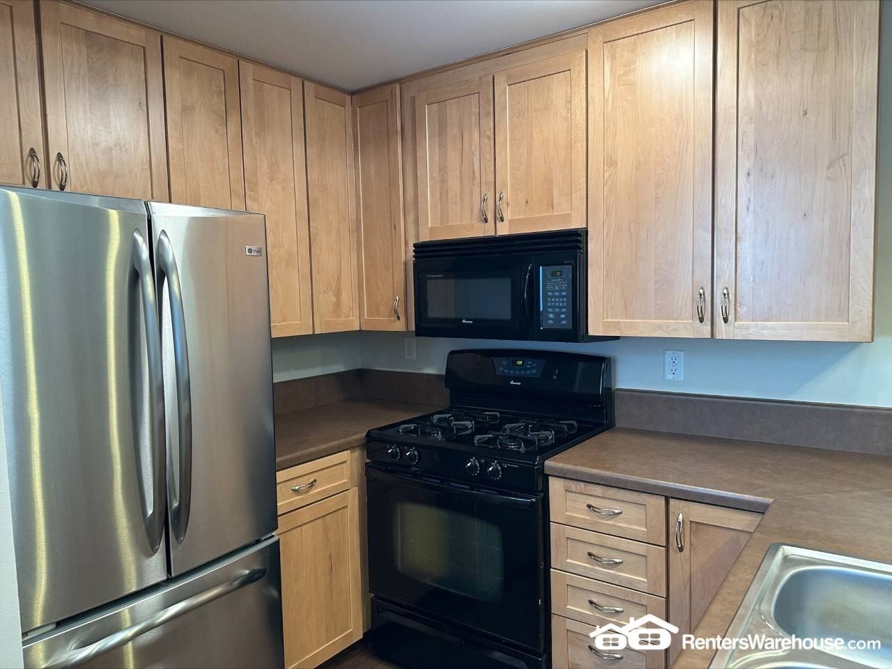 2040 Como Ave - Photo 3 of 10