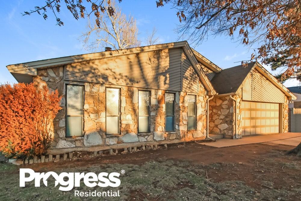 8916 Northridge Ter - Photo 3 of 16