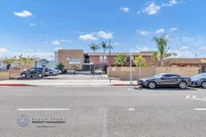 featured image of 228 W Carson St