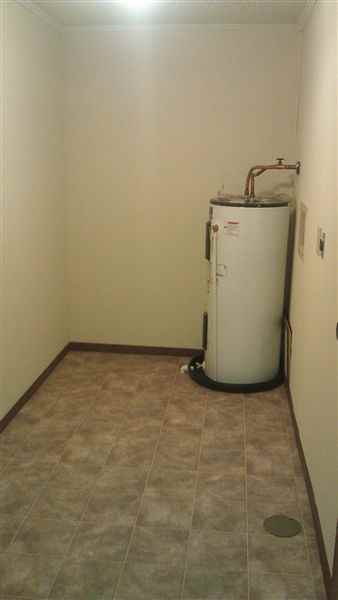 Pine Grove Apartments - Photo 2 of 4