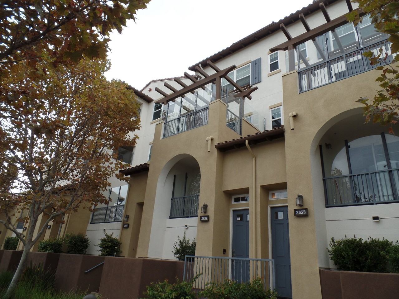 3715 Dublin Boulevard - Photo 4 of 48