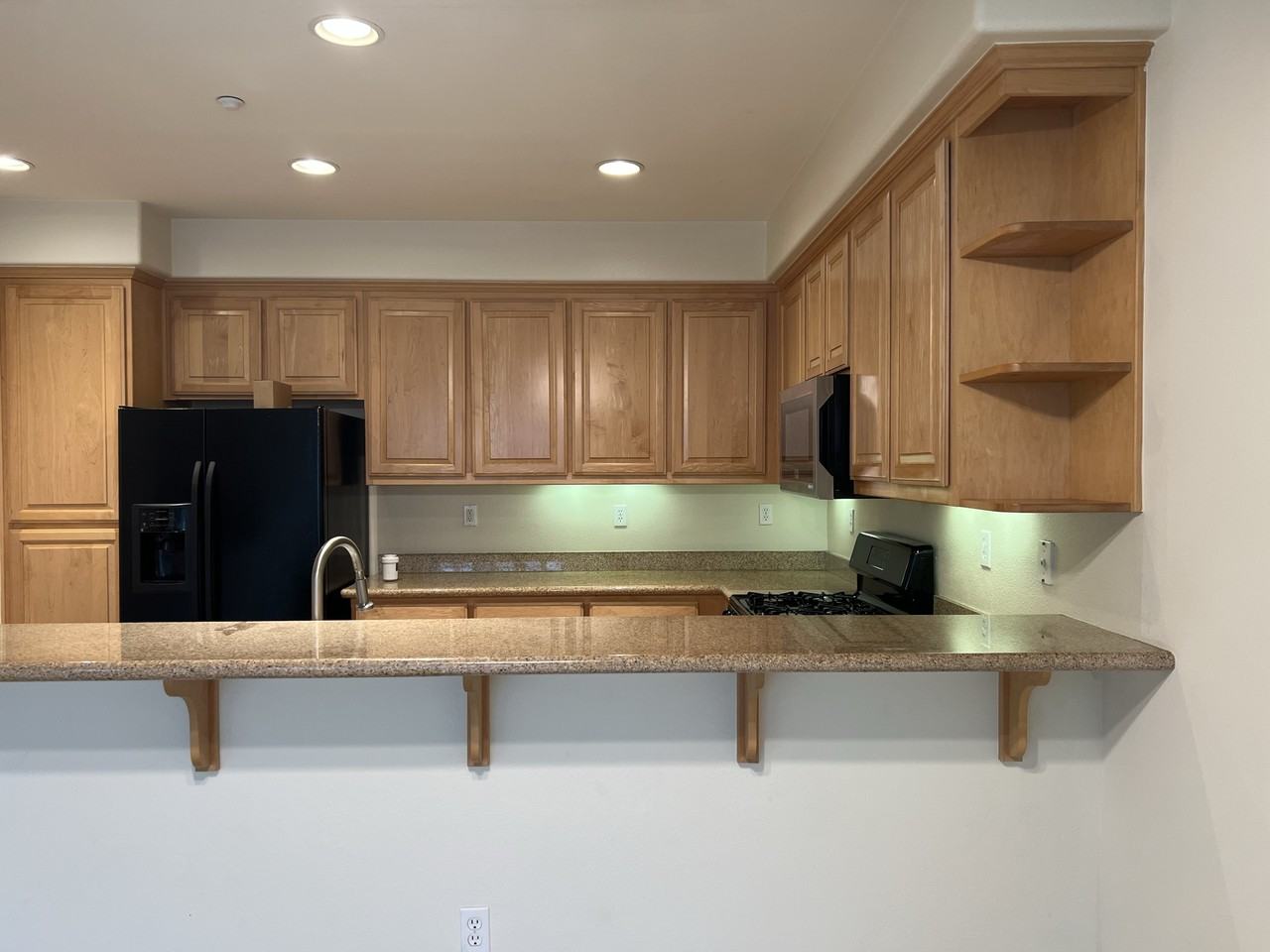 3715 Dublin Boulevard - Photo 5 of 48