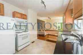 46 Hobson St #1 - Photo 5 of 11