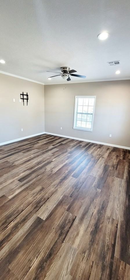 145 Canterberry St #B - Photo 5 of 32