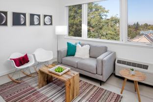 4525 Ne Fremont St - Photo 1 of 1