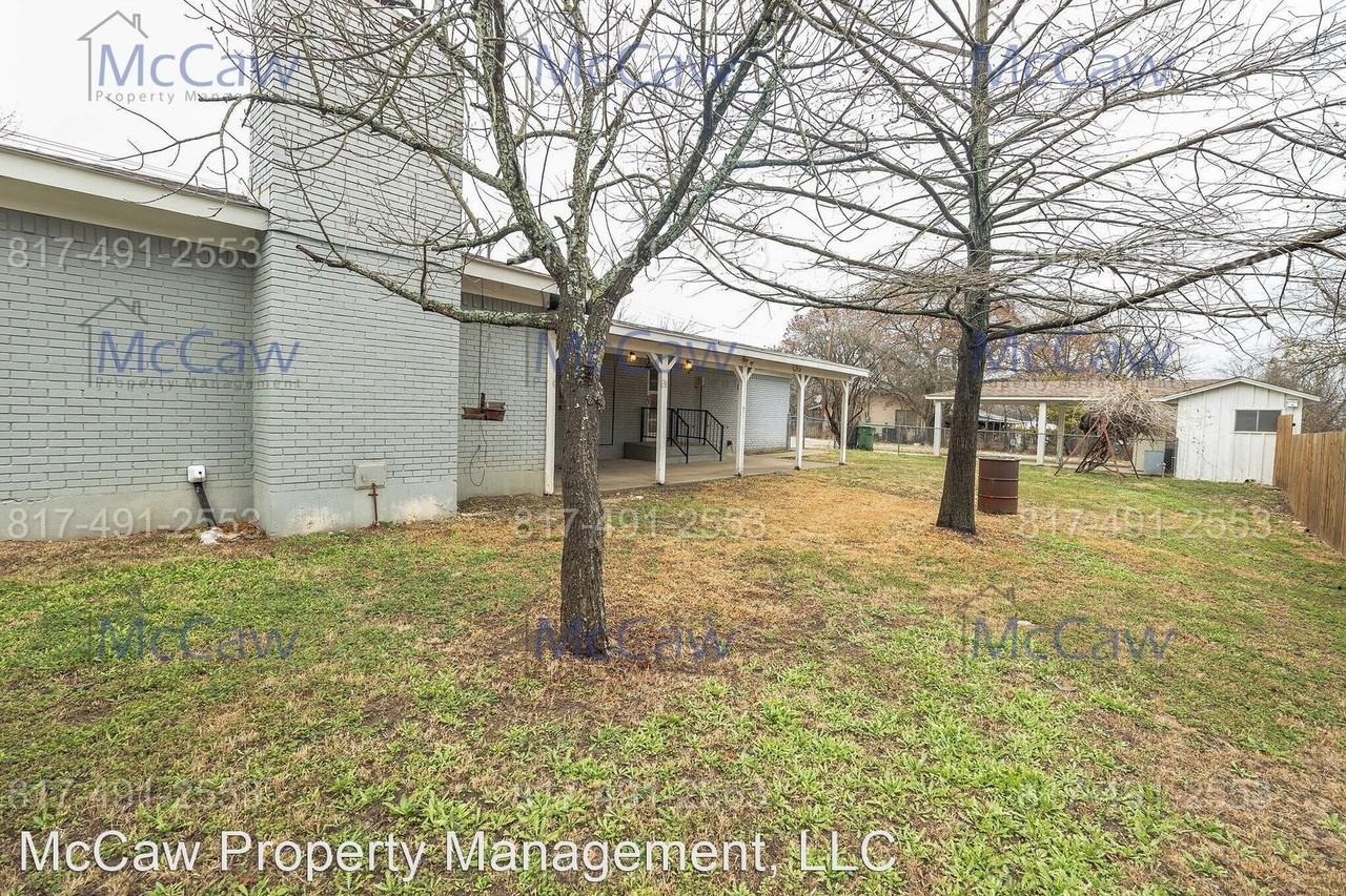 223 Annetta Rd - Photo 3 of 19