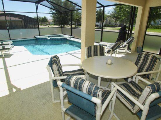 15817 Heron Hill St - Photo 2 of 10