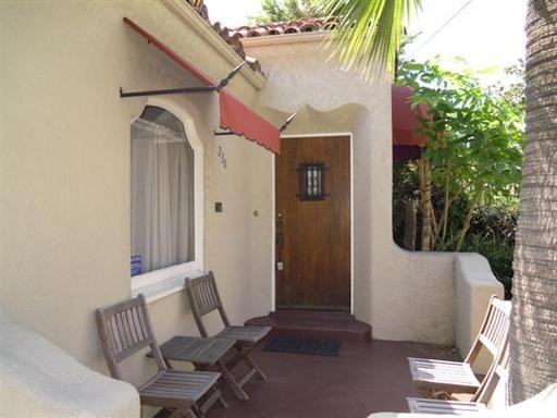 230 Orizaba Ave - Photo 2 of 4