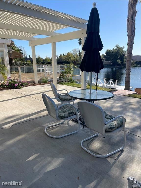 22831 Islamare Ln - Photo 2 of 10