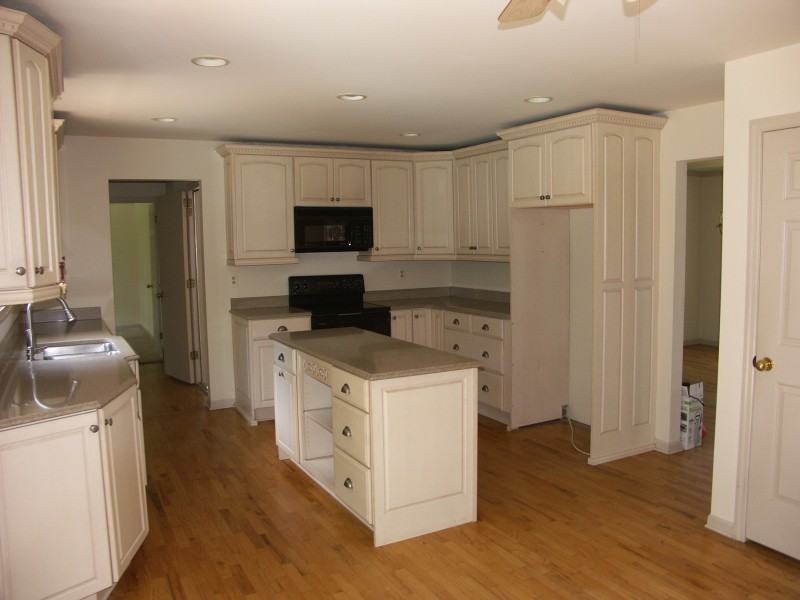 32 Copeland Rd - Photo 2 of 12