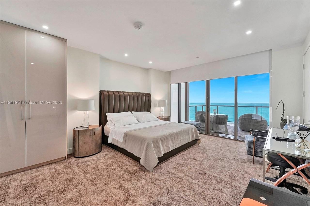 9703 Collins Ave #2501 - Photo 6 of 20