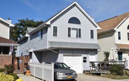 715 East Walnut Street #Upper - Photo 1 of 1