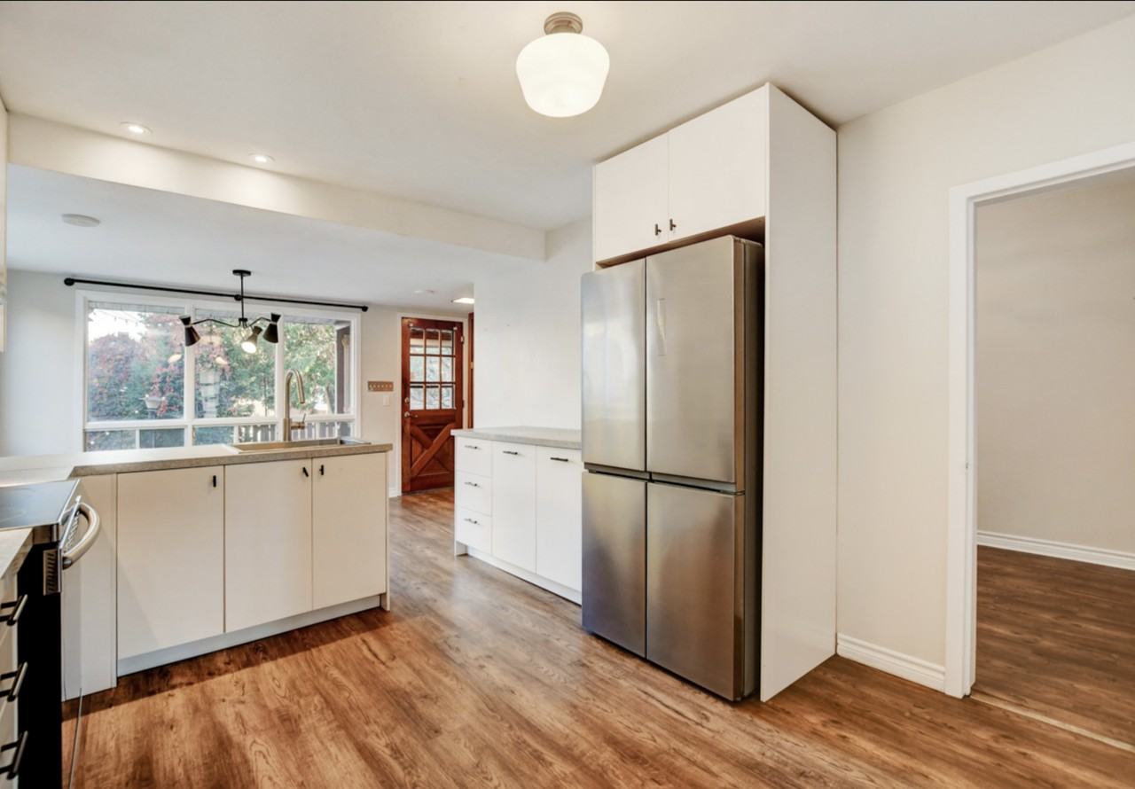 263 Park Street #1 - Photo 4 of 34