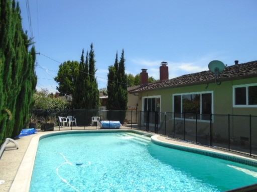 1979 Elden Dr - Photo 2 of 9