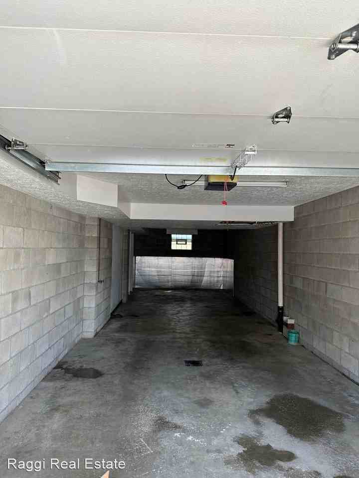 1-12 Raggi Way - Photo 2 of 20