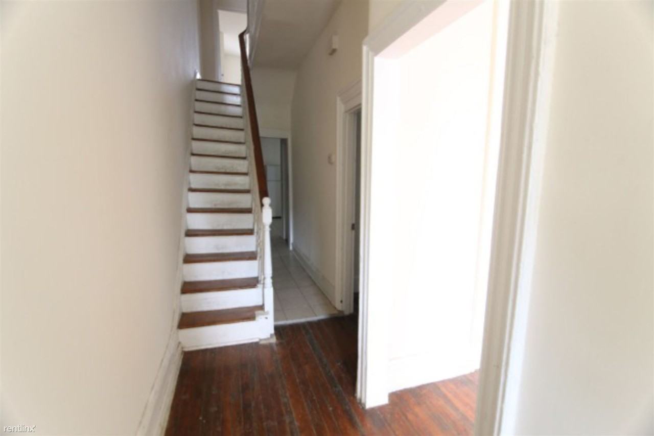 1916 N Gratz St - Photo 2 of 11